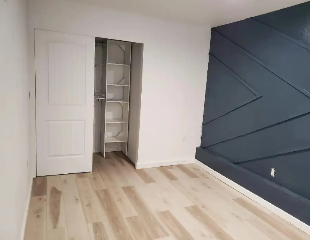 SE RENTA APARTAMENTO DE 1 HABITACIÓN EN EL CORAZÓN DE BURBANK, CA