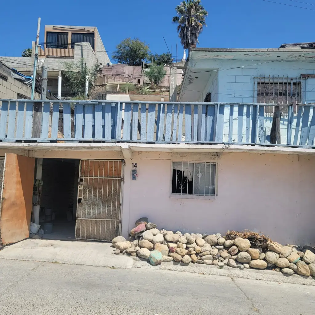 SE VENDE CASA