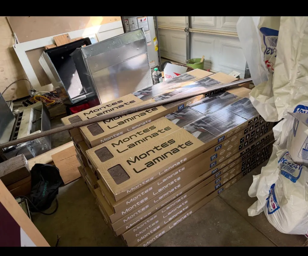 Pisos Laminados Montes - Cajas Nuevas