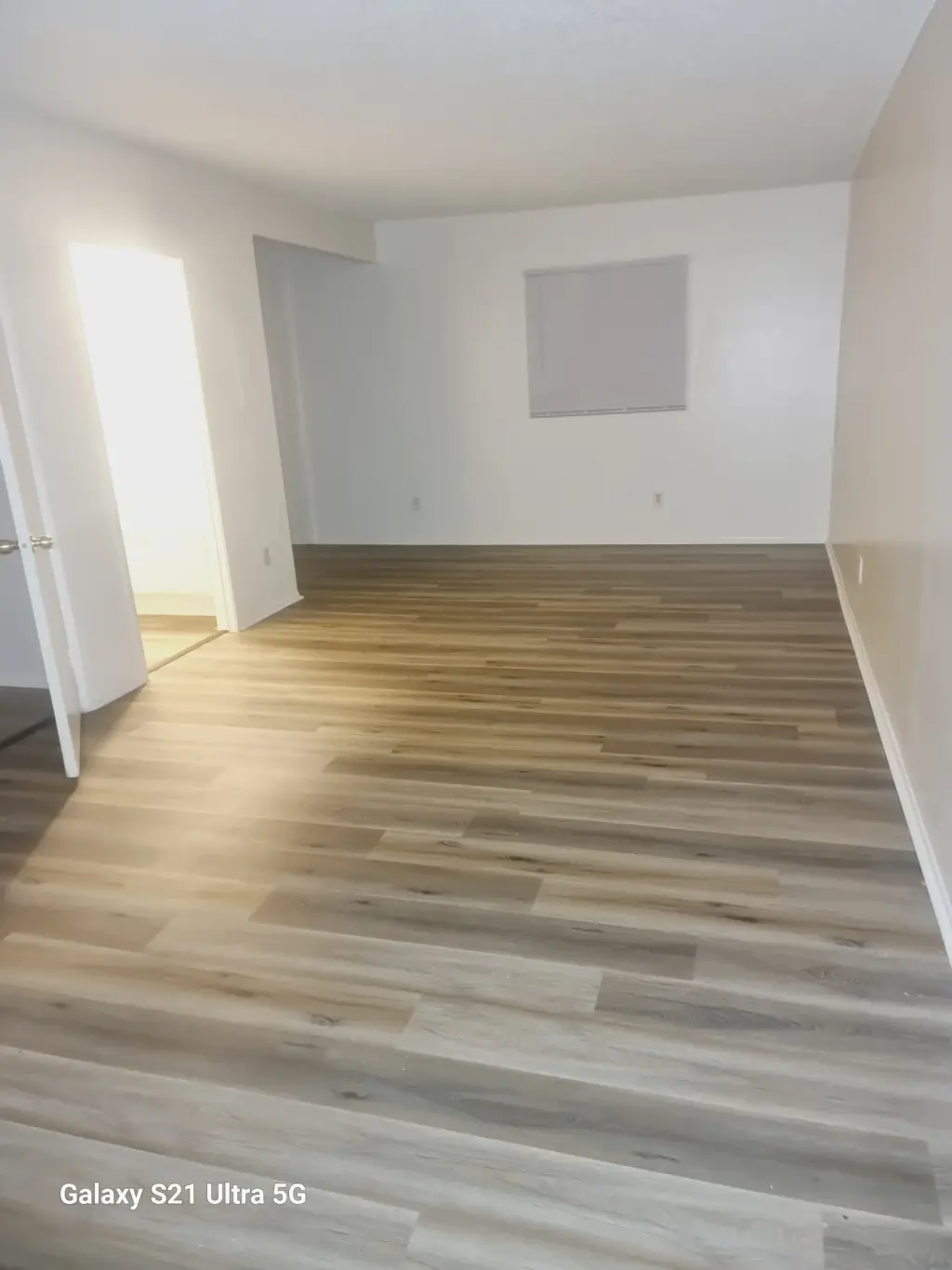 2 beroom apartment- ***PALDALE***