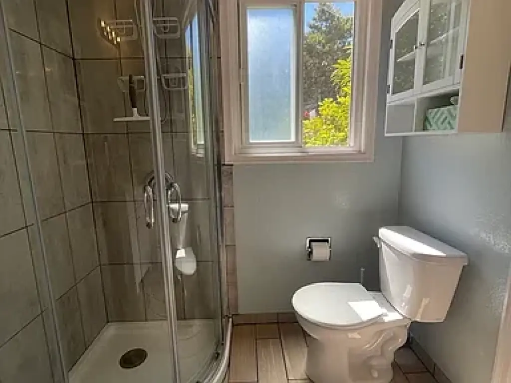 This charming, newly remodelled 2 bedroom 1.5 bath