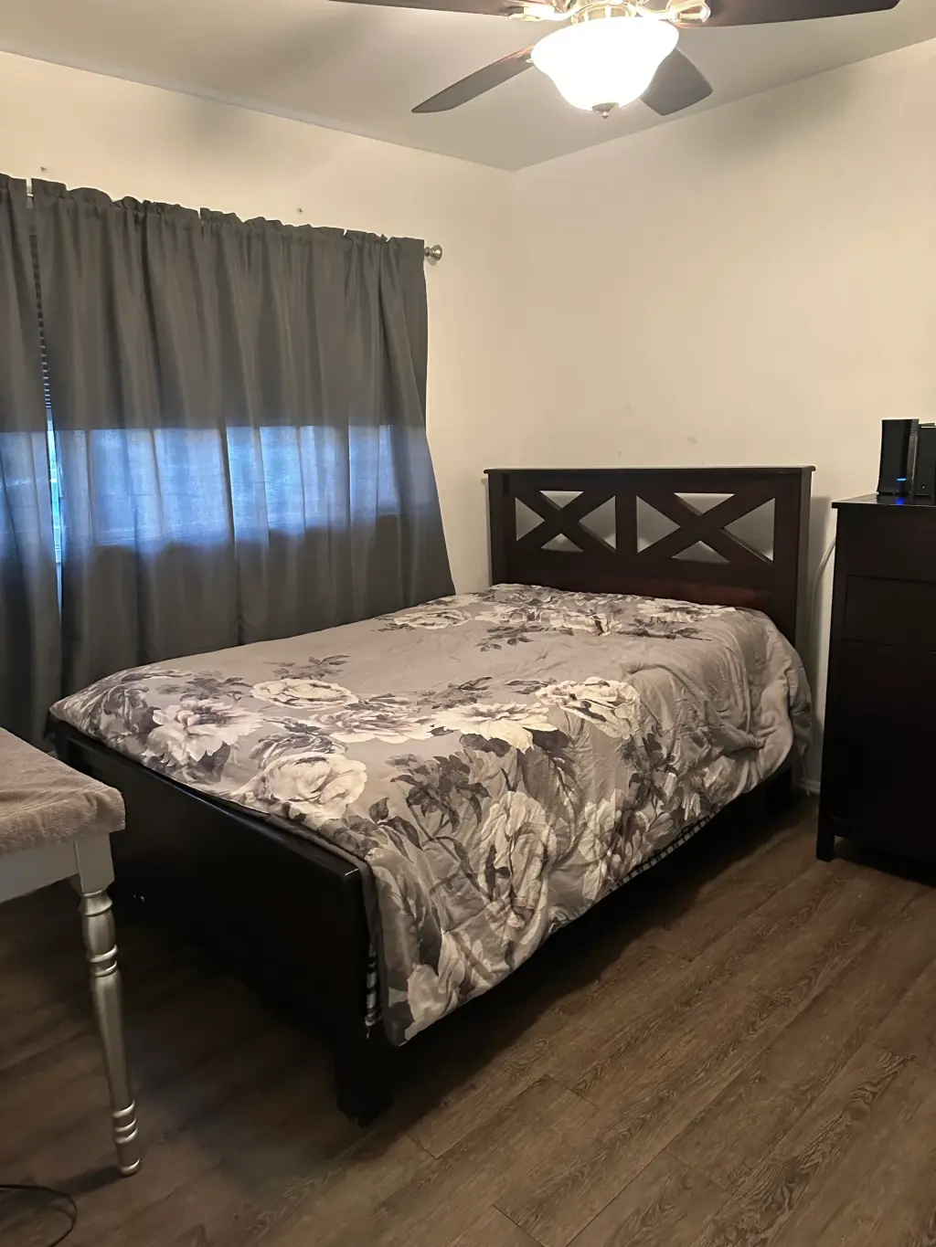 SE RENTA RECAMARA EN CASA FAMILIAR $950.00