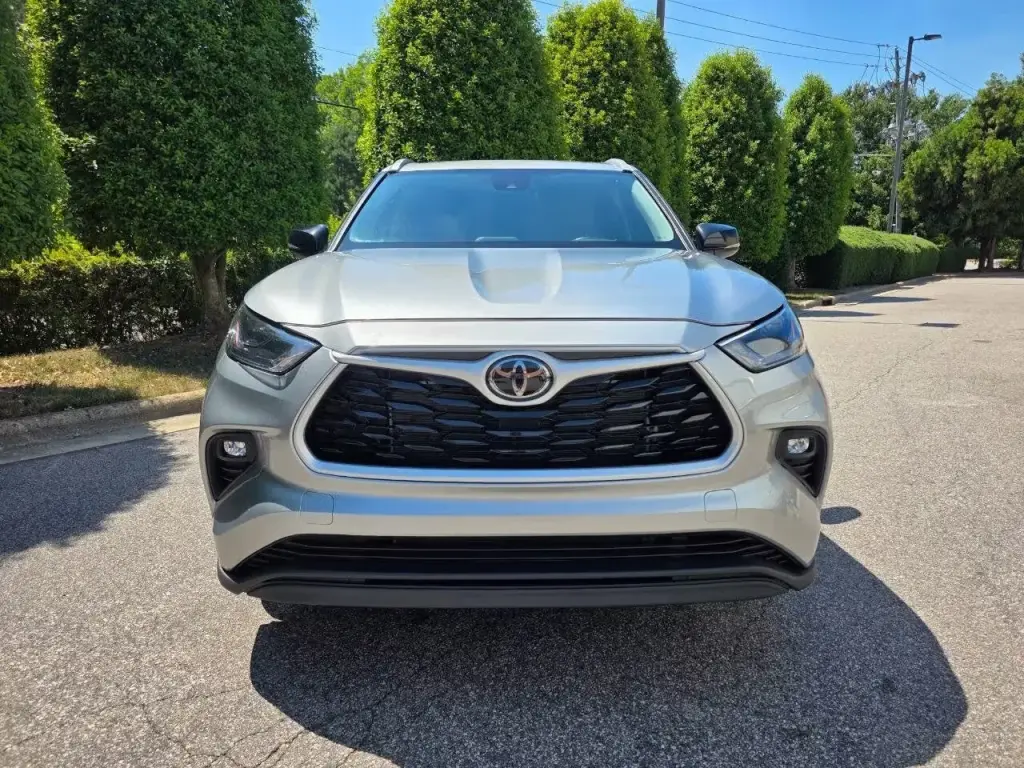 2022 Highlander XLE SUV