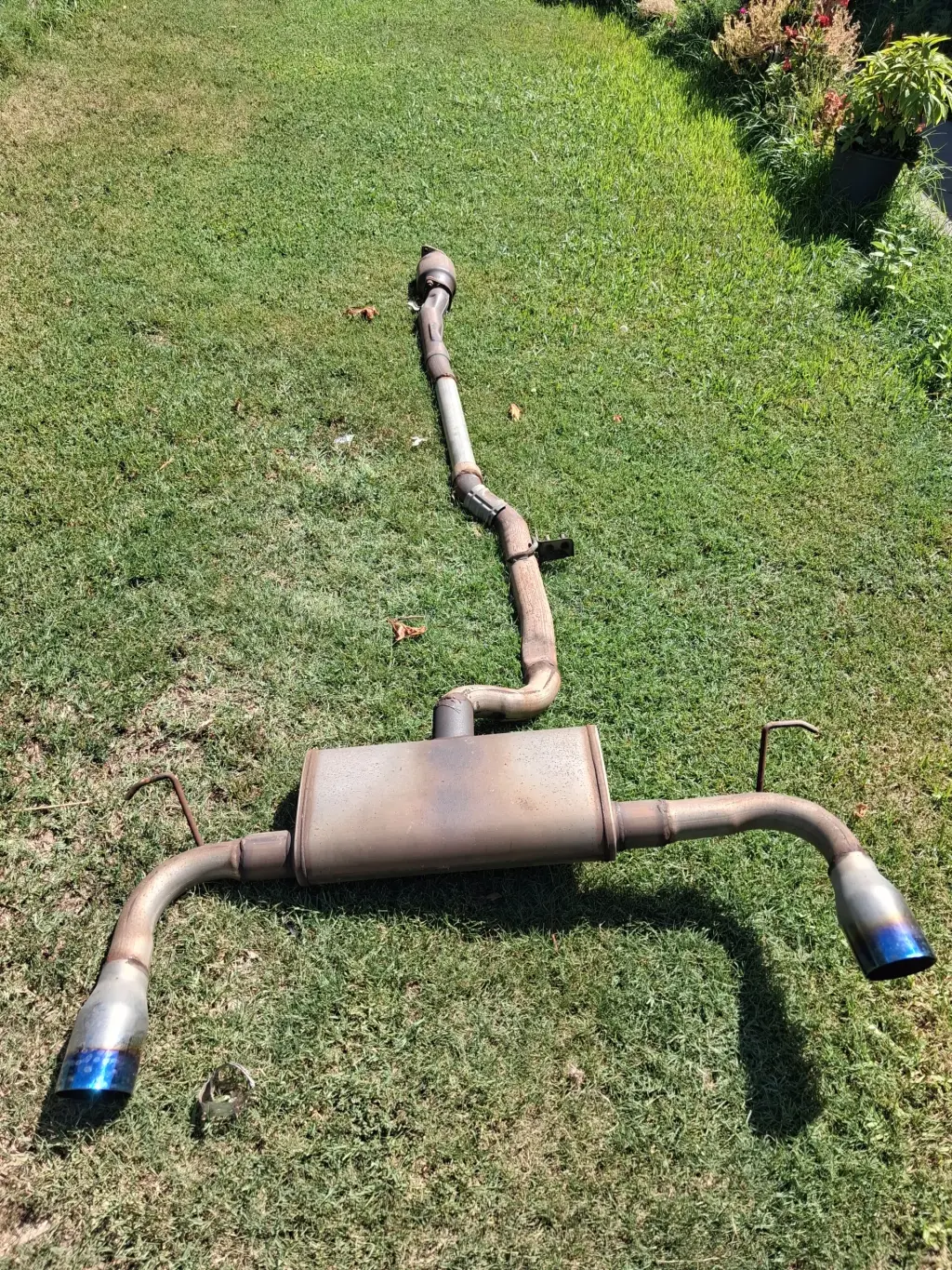 Sistema de Escape de Alto Rendimiento en Venta
