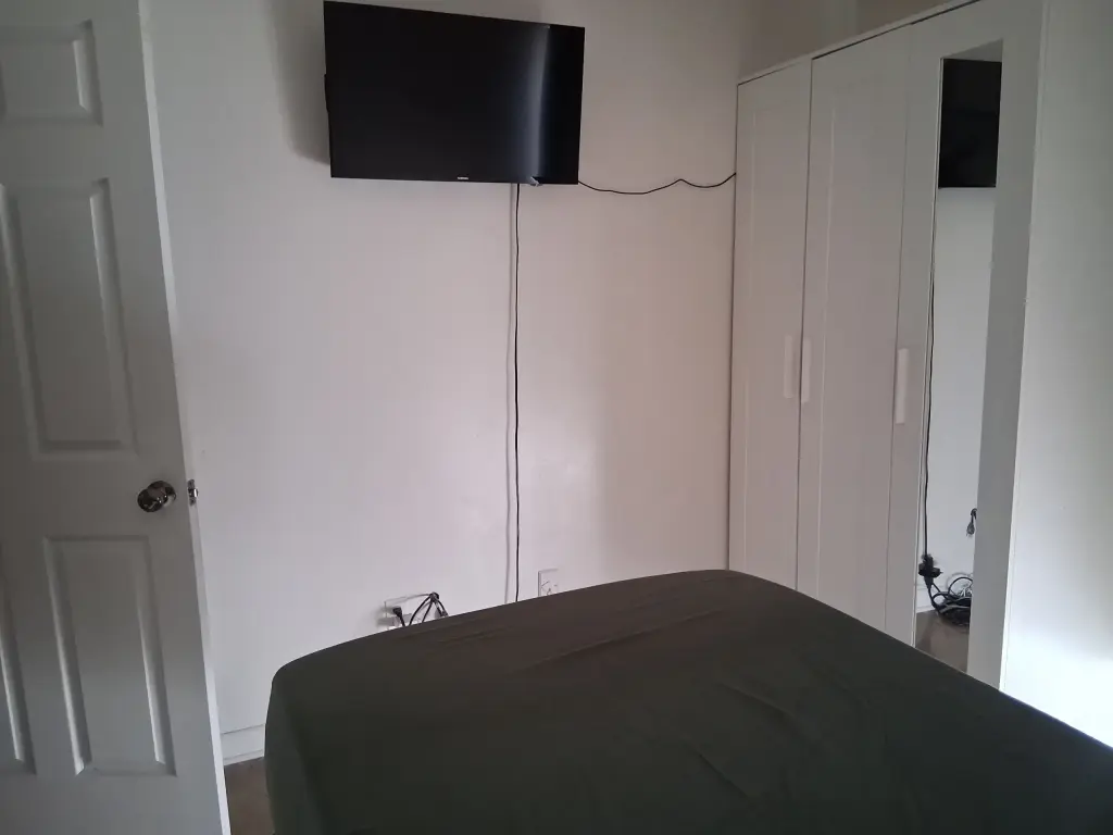 SE RENTA HABITACIÓN
