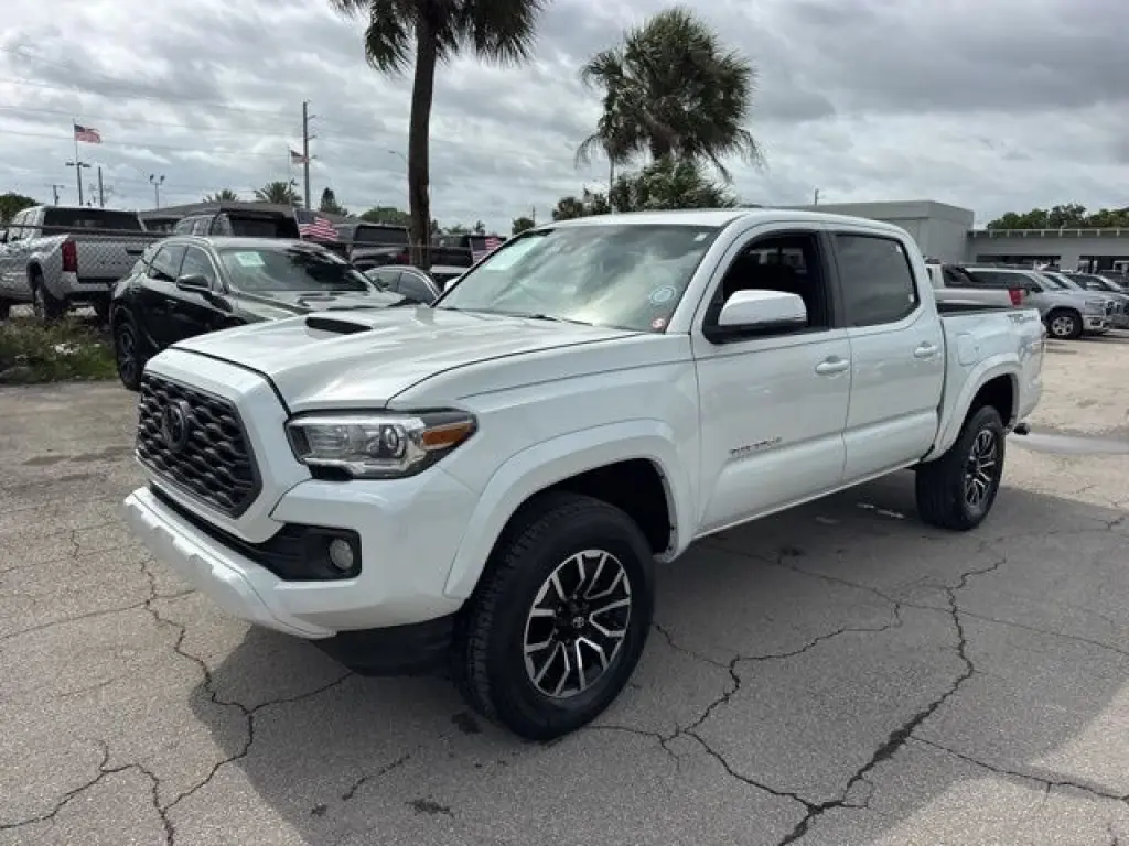 2023 Toyota Tacoma TRD Sport 💲Solo $3.000 de DOWN PAYTMENT