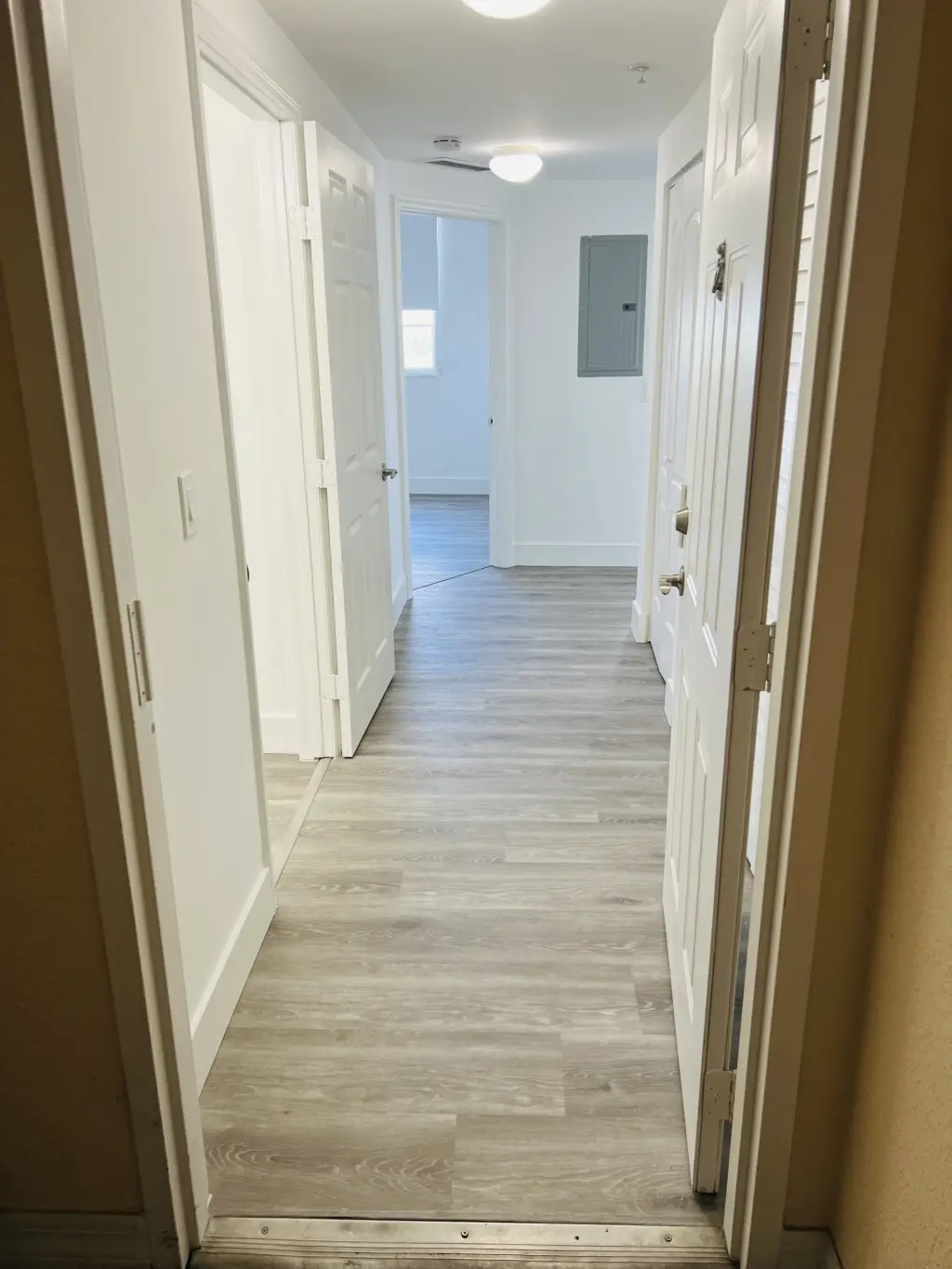 Rento Apartamento en Coral Gables FL.