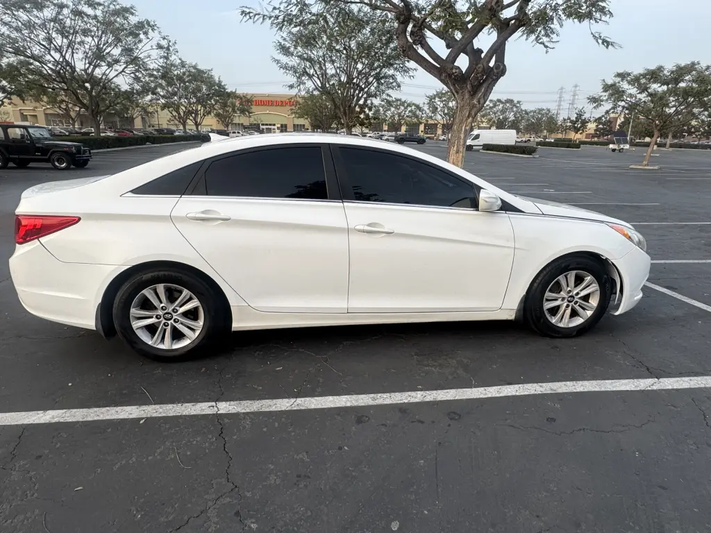 Hyundai sonata 2013