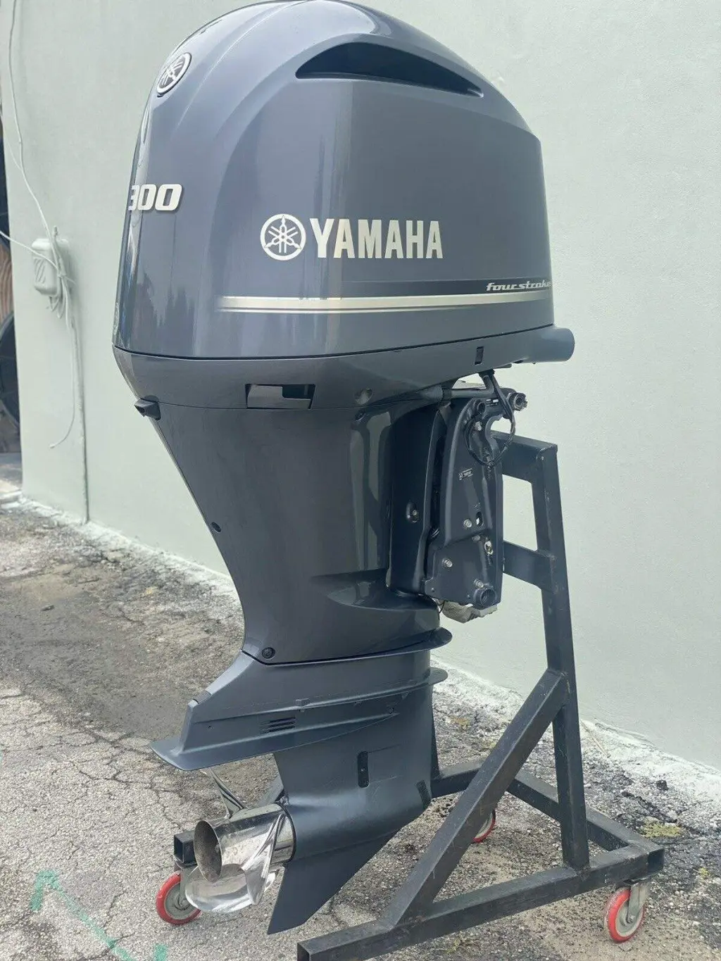 For Sale Yamaha Four Stroke 300HP Outboard Engine