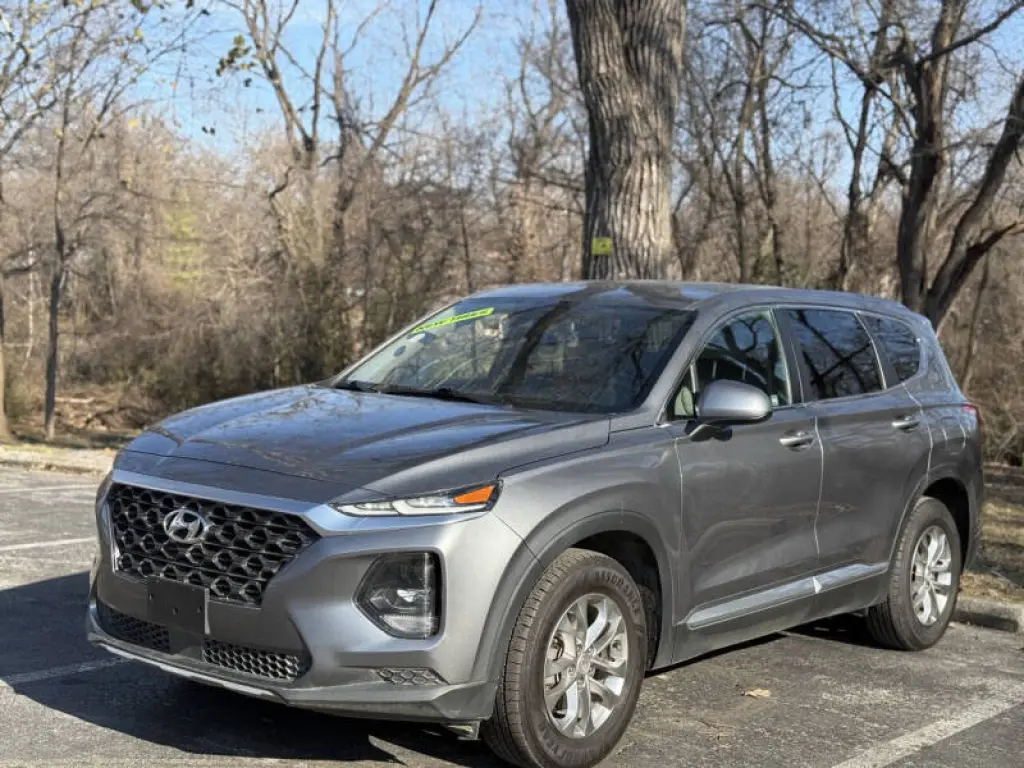 2019 Hyundai Santa Fe SE 2.4L