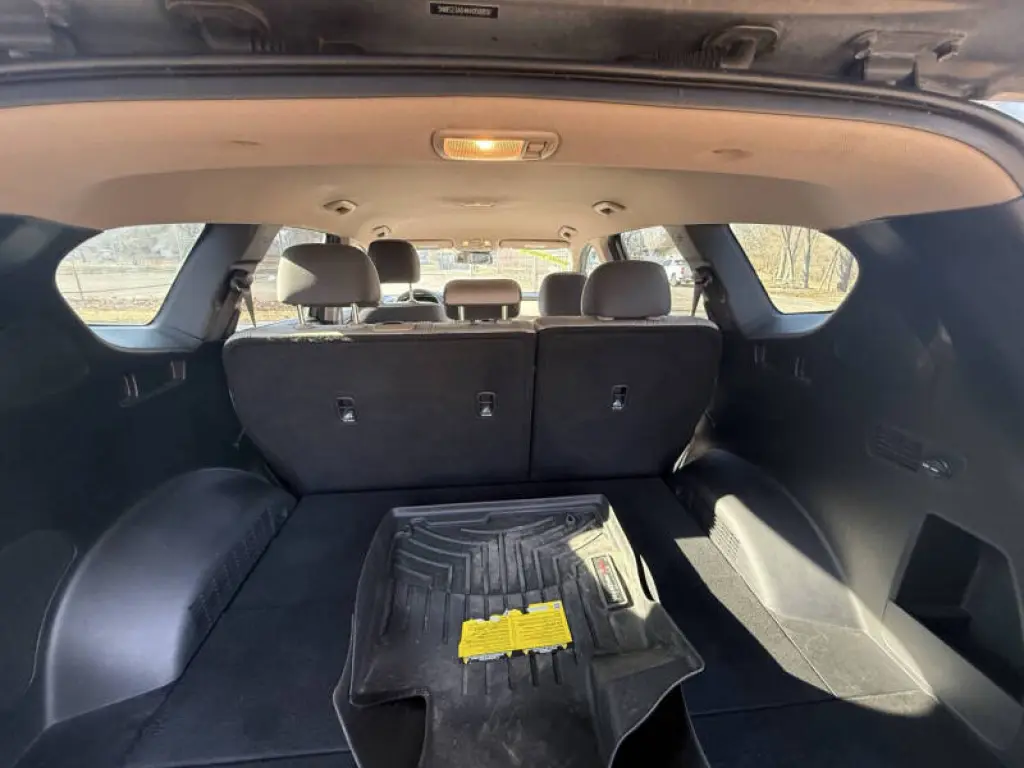 2019 Hyundai Santa Fe SE 2.4L