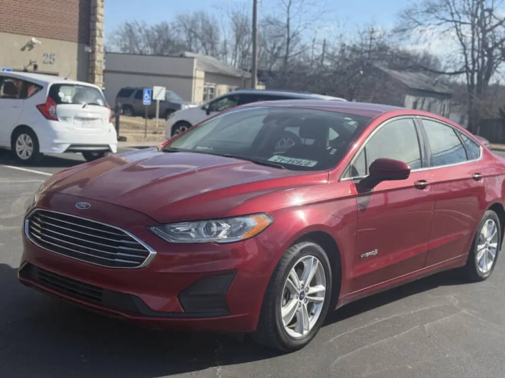 2019 Ford Fusion Hybrid SE
