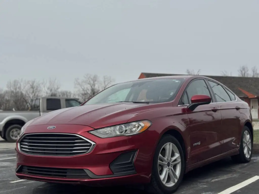 2019 Ford Fusion Hybrid SE