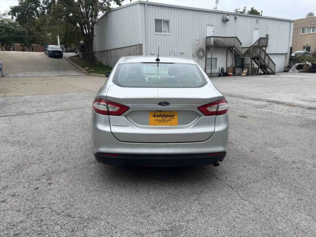 2016 Ford Fusion S