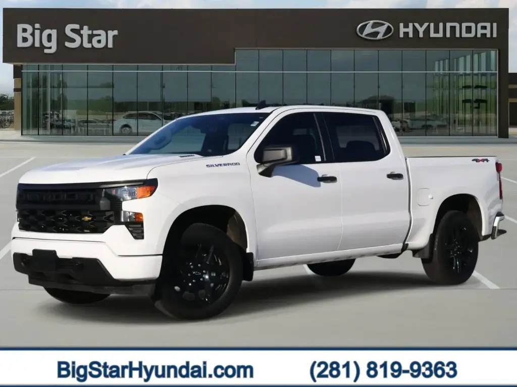 Chevrolet Silverado 1500 2025 4x4 Custom 4dr Crew Cab 5.8 ft. SB