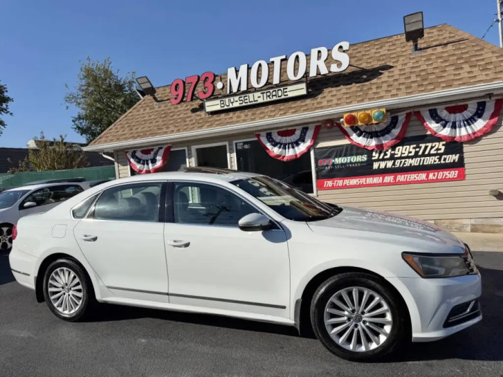 2016 Volkswagen Passat 1.8T SE