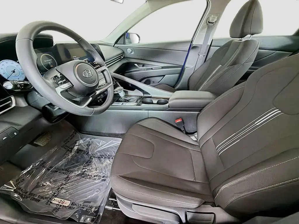 Hyundai ELANTRA 2023 SEL 4dr Sedan