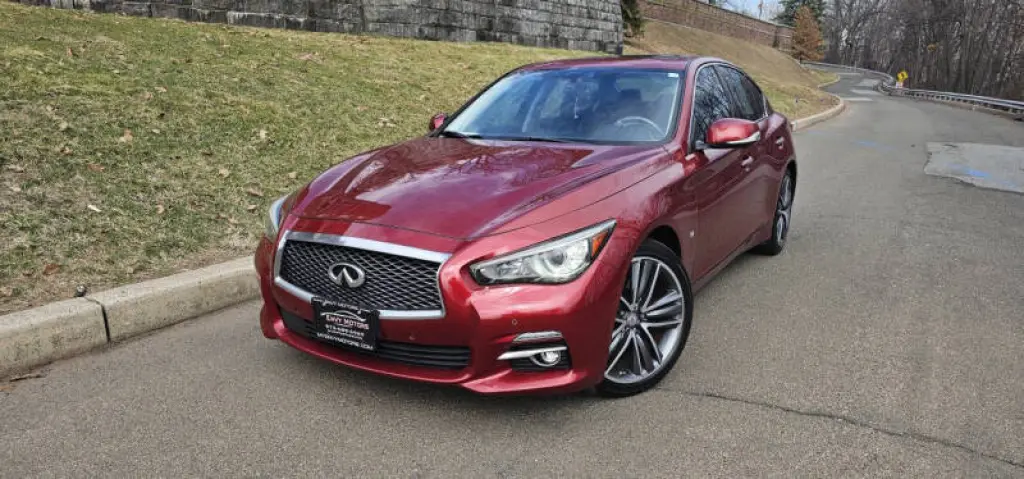 2014 Infiniti Q50 Sport