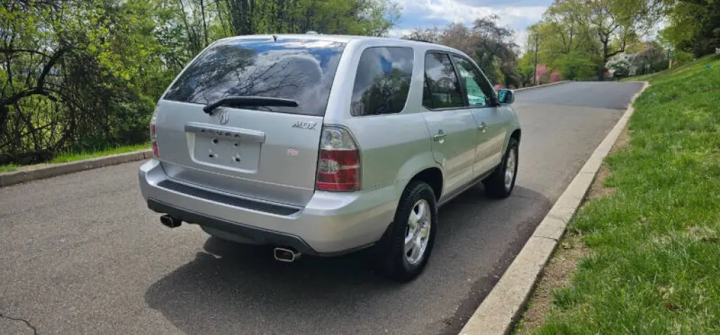 2005 Acura MDX
