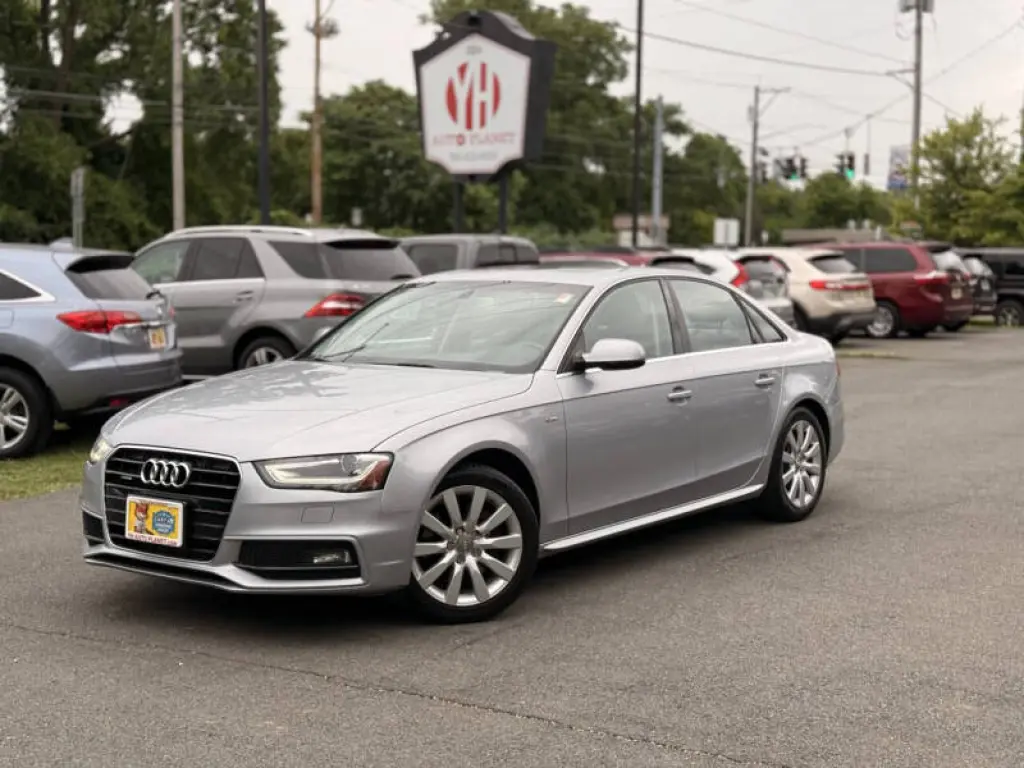 2015 Audi A4 2.0T quattro Premium