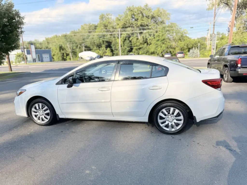 2017 Subaru Impreza 2.0i