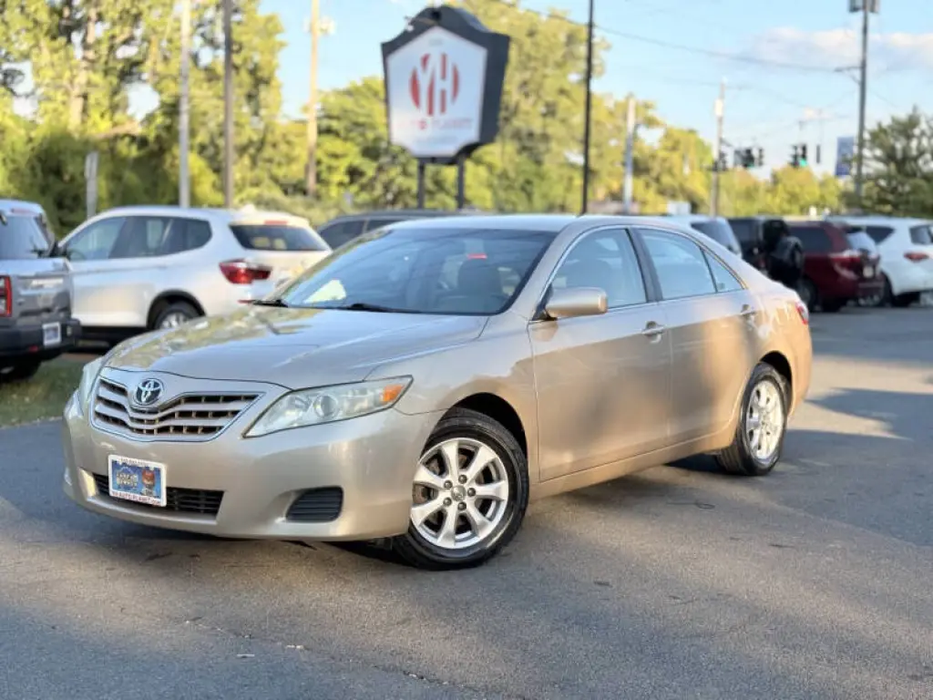 2011 Toyota Camry LE