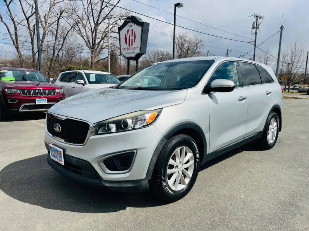 2016 Kia Sorento L