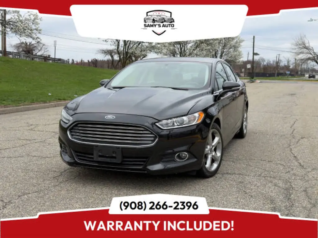 2015 Ford Fusion
SE
