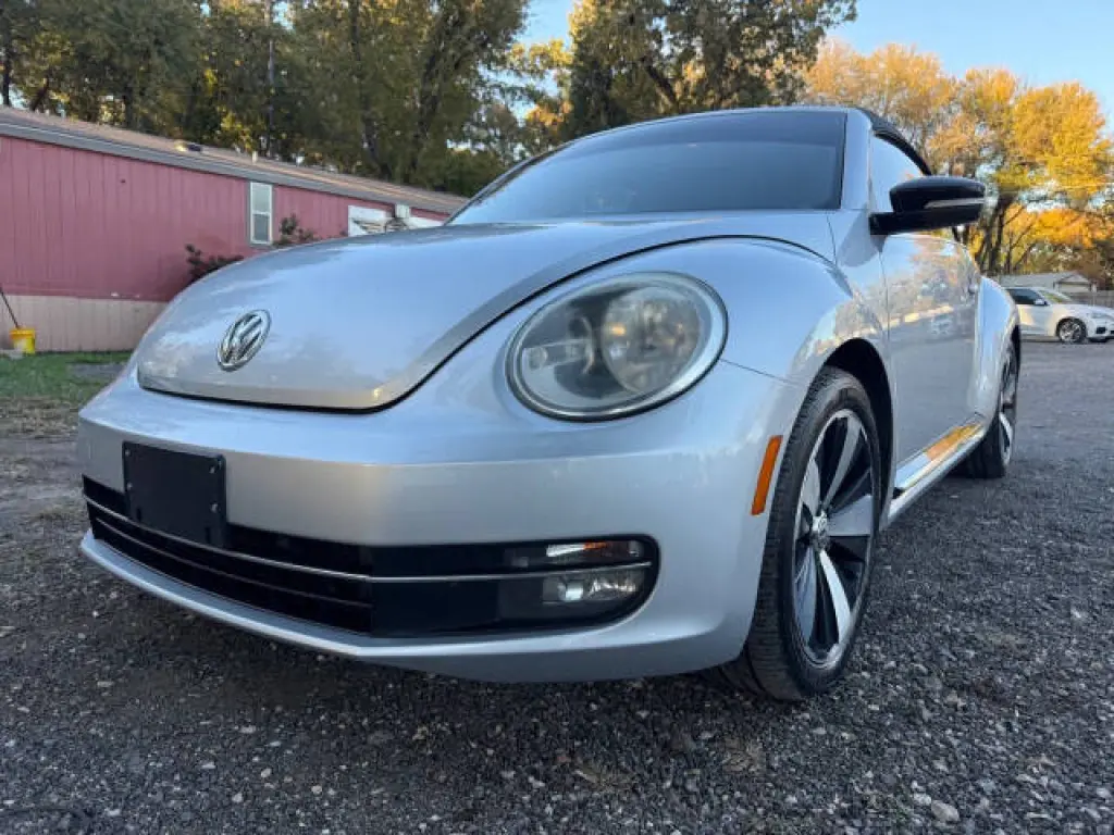 2013 Volkswagen Beetle Convertible