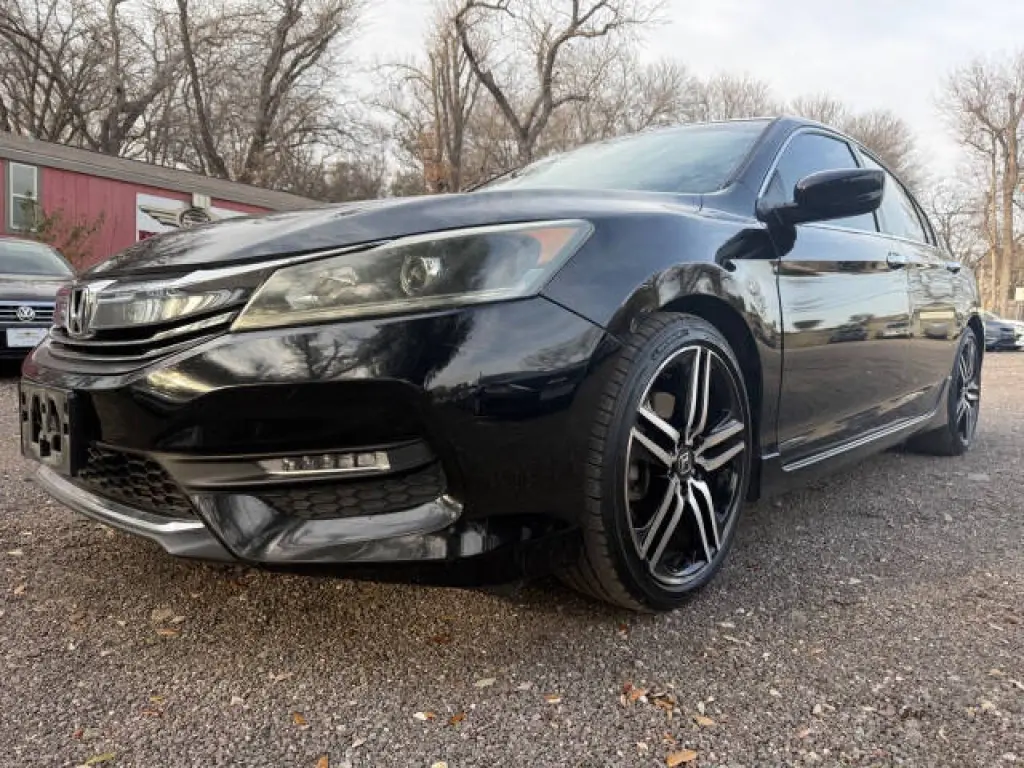 2017 Honda Accord
Sport