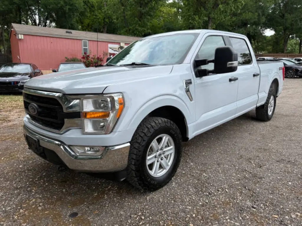 2022 Ford F-150
XLT