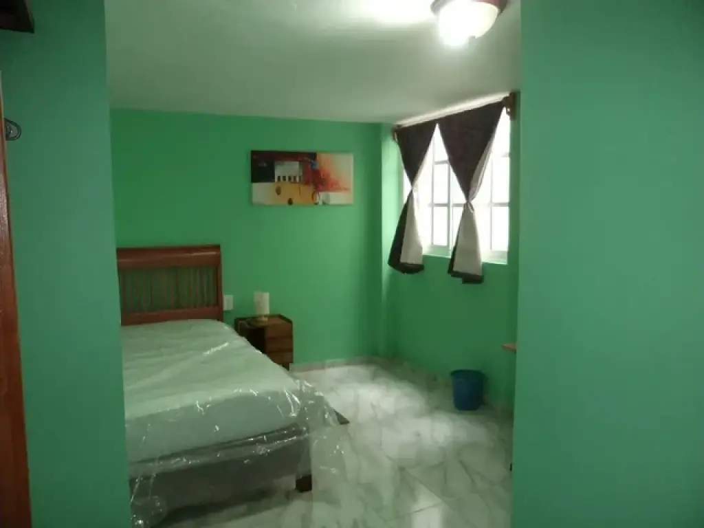 HABITACIONES AMUEBLADOS EN REN