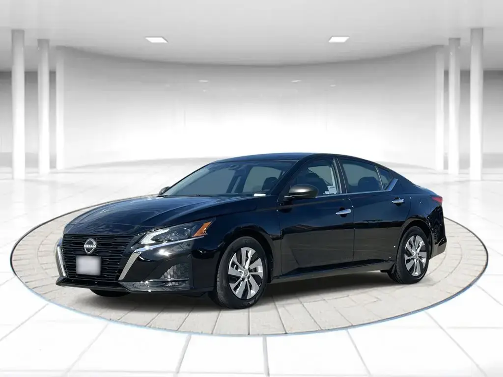 Nissan Altima 2025 2.5 S 4dr Sedan