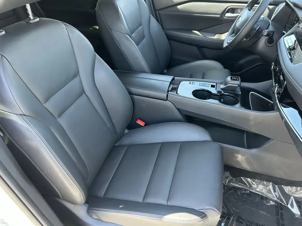Nissan Rogue 2025 SL 4dr Crossover