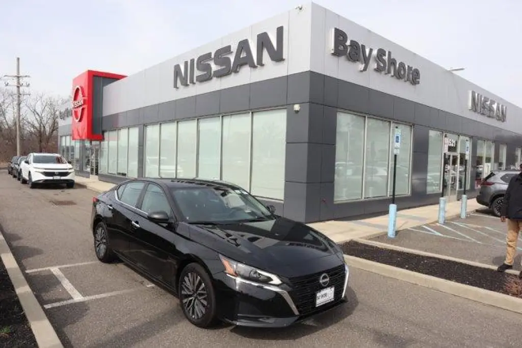 Nissan Altima 2025 2.5 SV 4dr Sedan