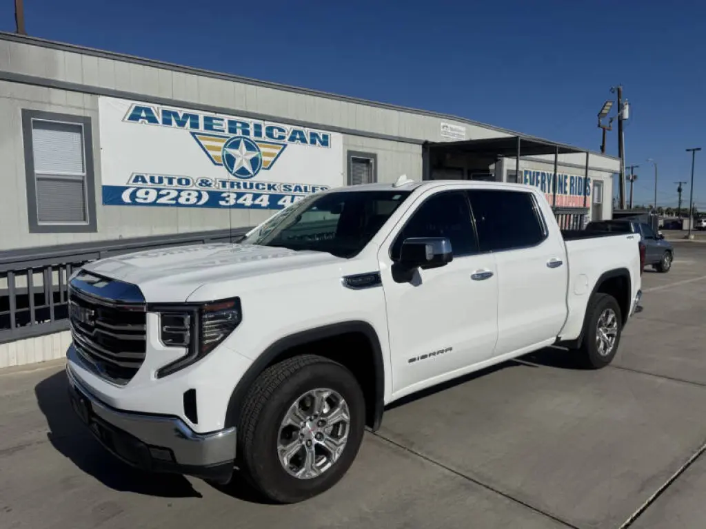 2024 GMC Sierra 1500 SLT