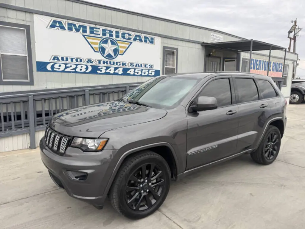 2017 Jeep Grand Cherokee Altitude