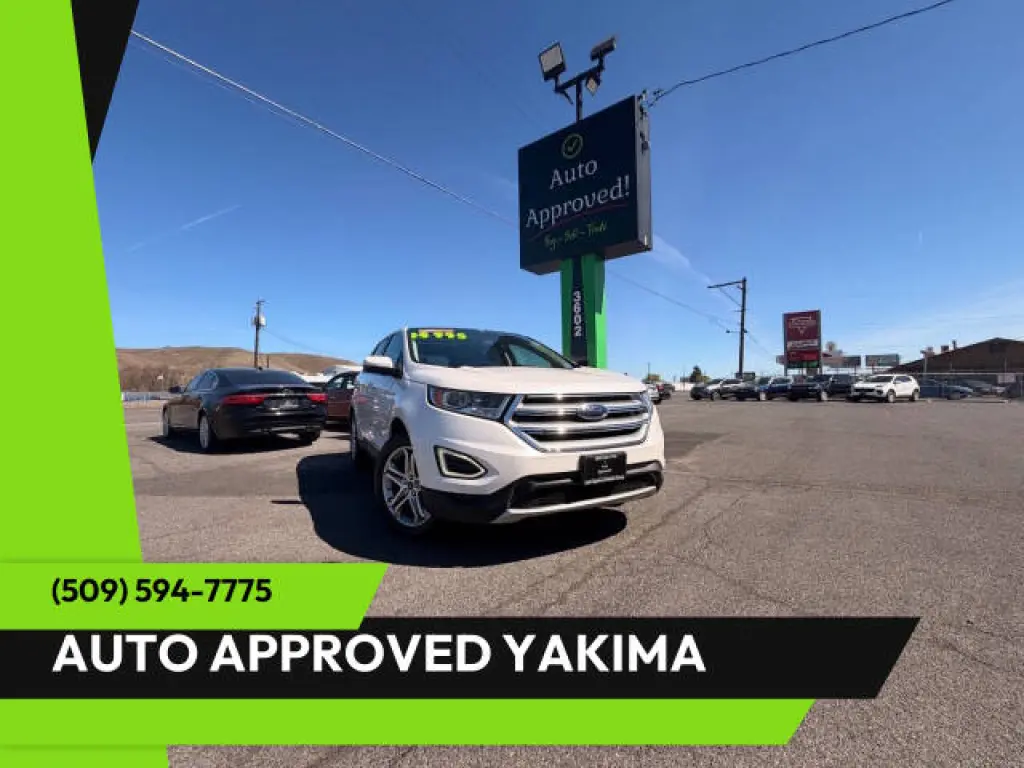 2015 Ford Edge
Titanium
