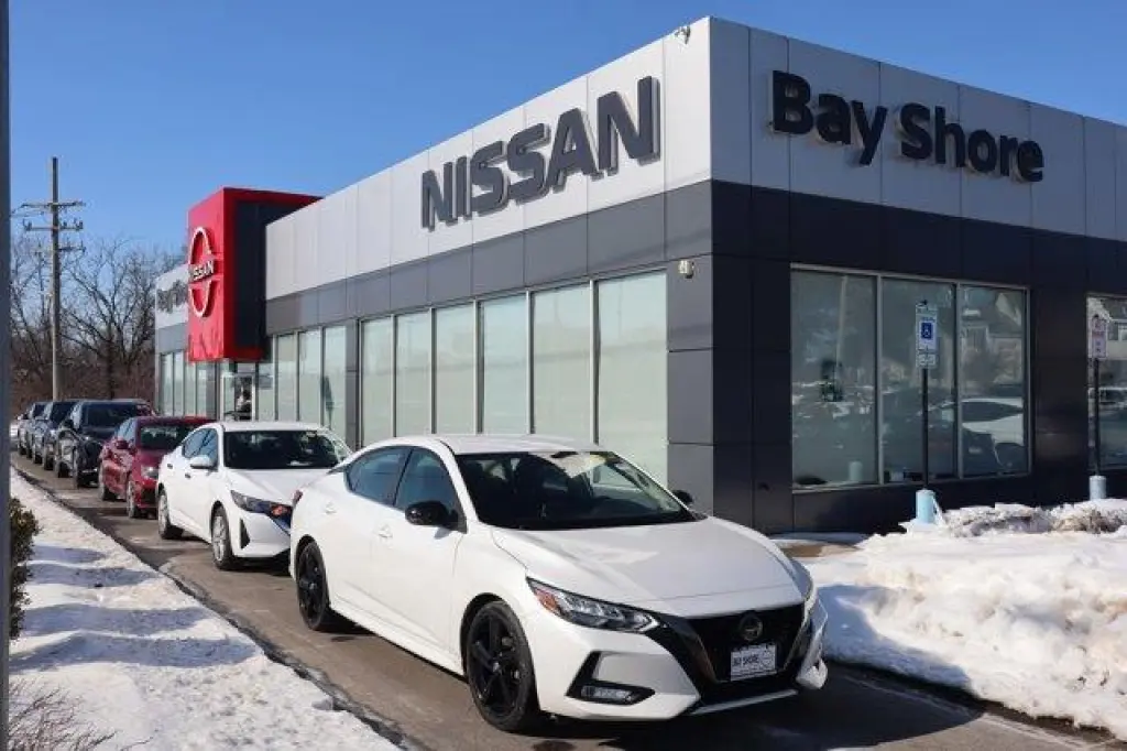 Nissan Sentra 2023 SR 4dr Sedan