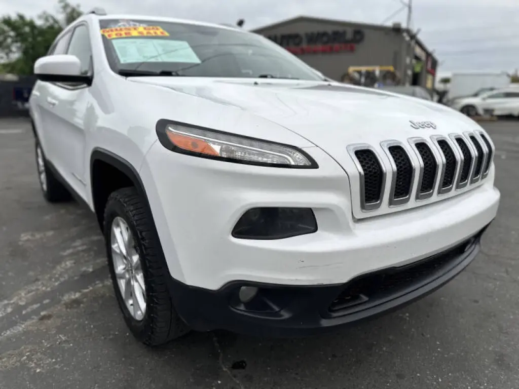 2017 Jeep Cherokee