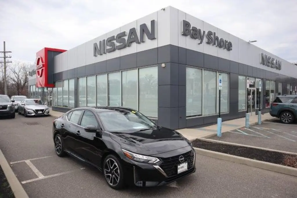 Nissan Sentra 2024 SR 4dr Sedan