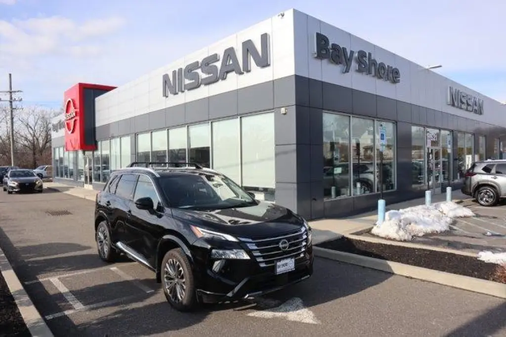 Nissan Rogue 2025 Platinum 4dr Crossover
