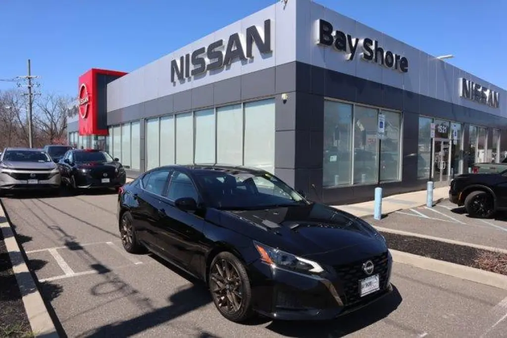 Nissan Altima 2025 2.5 SR 4dr Sedan