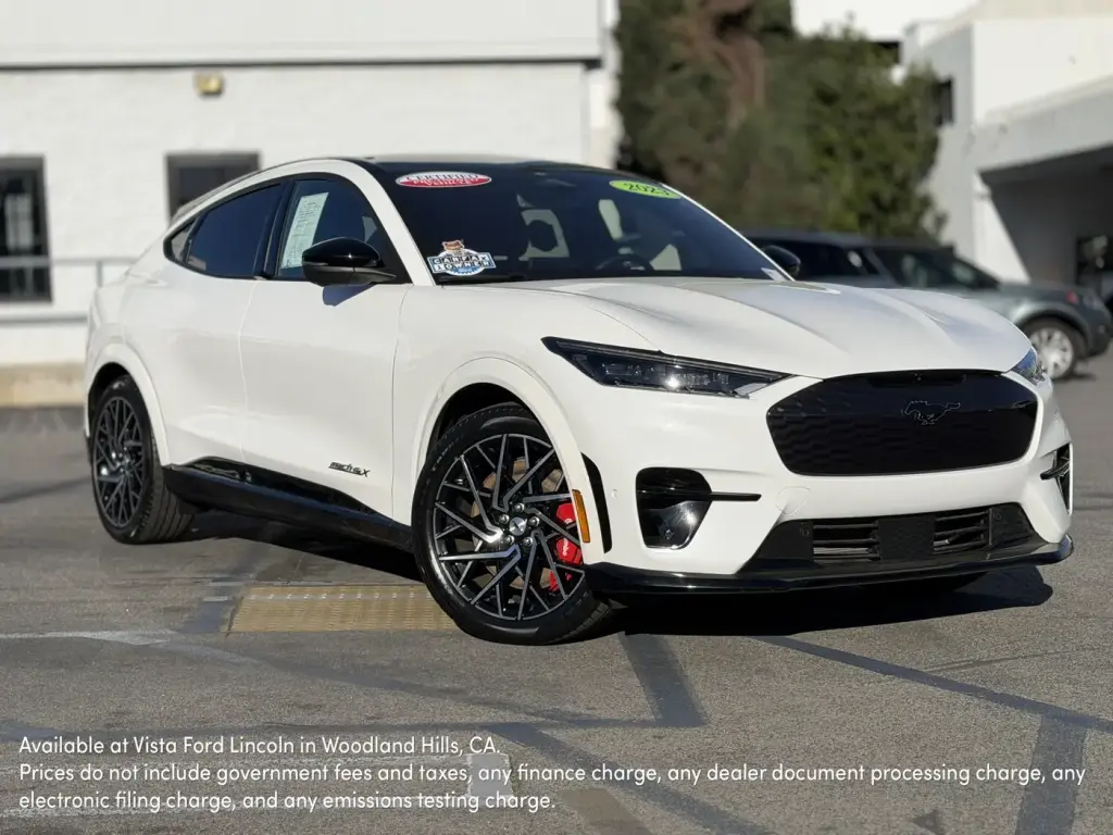 Ford Mustang Mach-E 2023 AWD GT SUV de 4 puertas