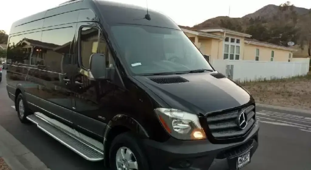 party bus 6 horas$1000