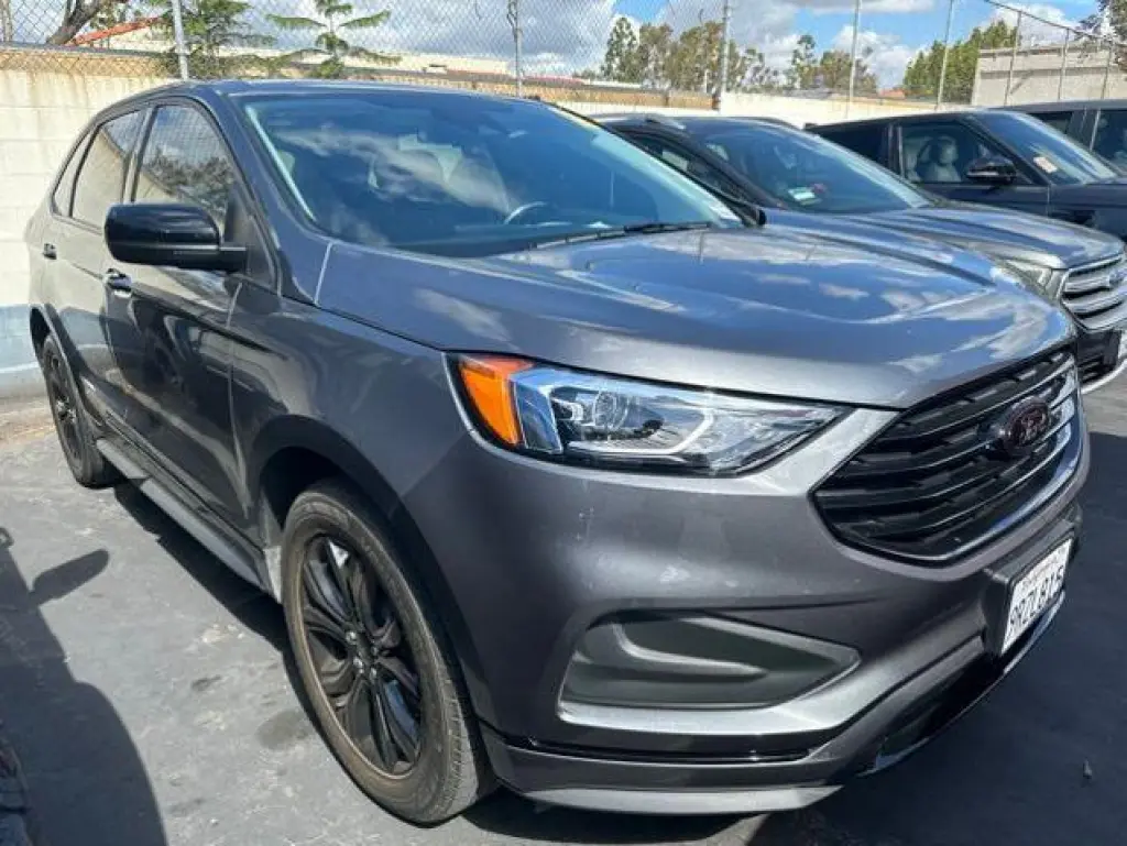 Ford Edge 2022 AWD SE 4dr Crossover