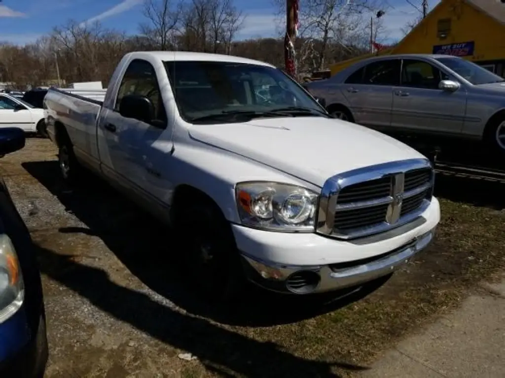 2008 Dodge Ram 1500 SXT Long Bed 2WD