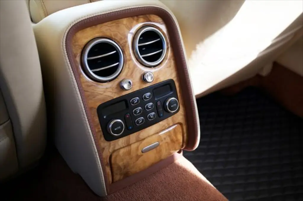 Bentley Continental 2009 AWD Flying Spur 4dr Sedan