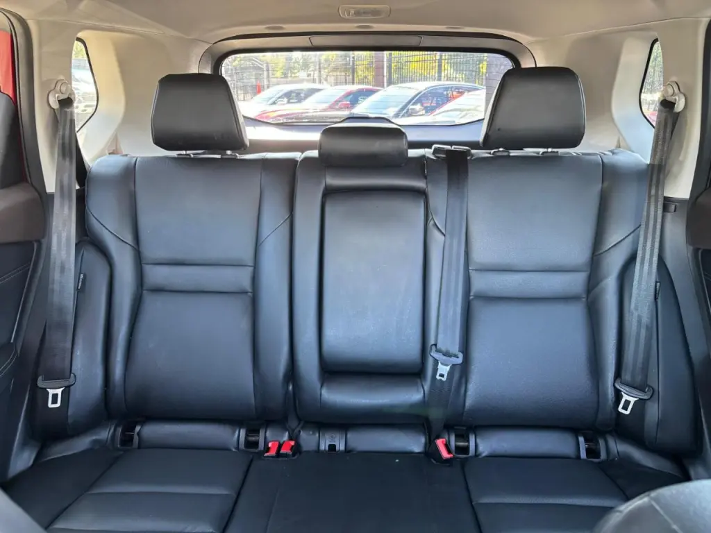 2022 Nissan Rogue SV FWD