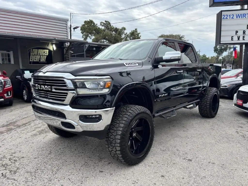 2021 RAM 1500 Laramie Crew Cab 4WD